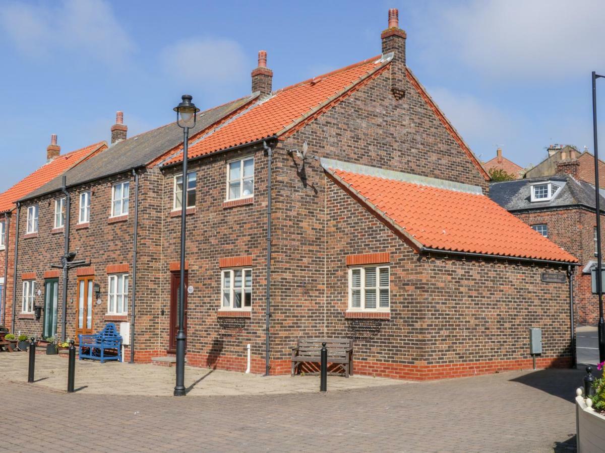 Abrahams Cottage Whitby Exterior photo
