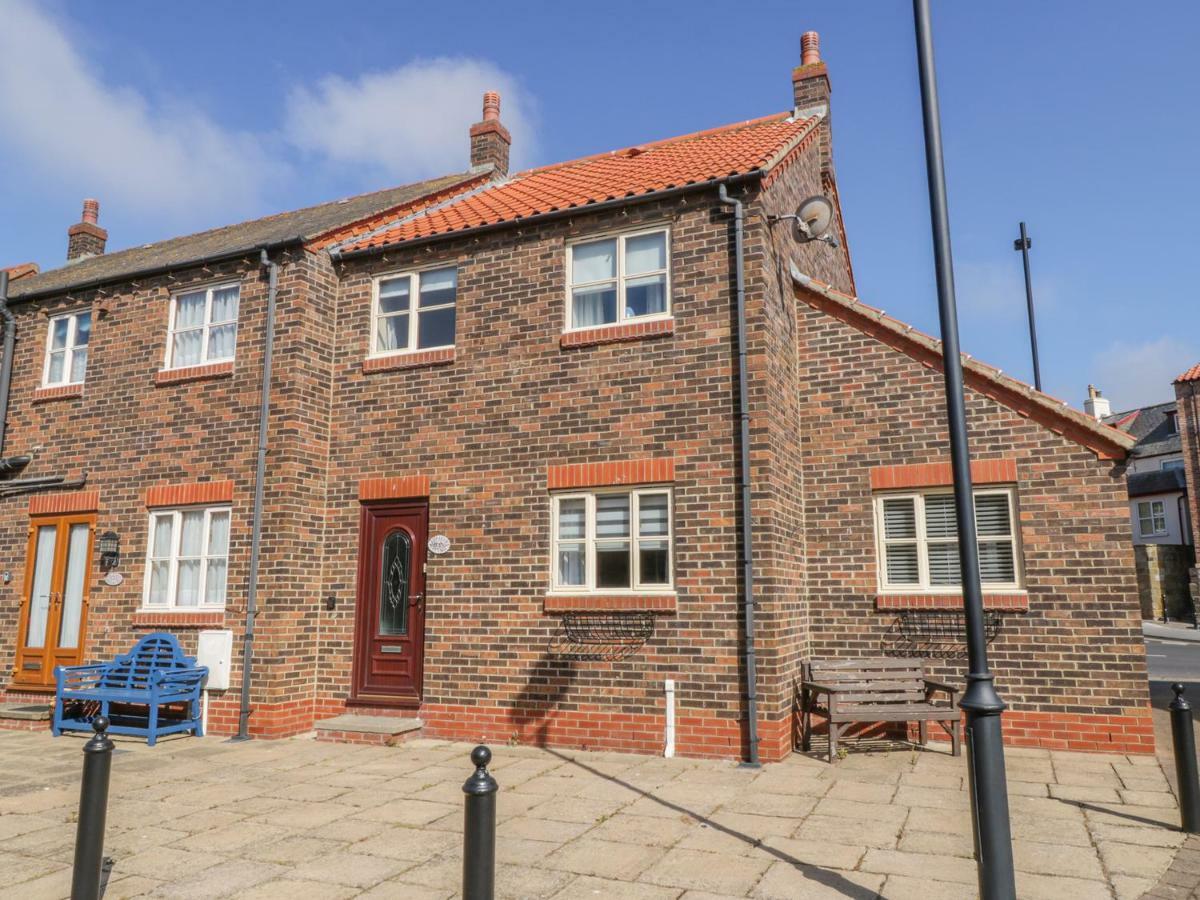 Abrahams Cottage Whitby Exterior photo